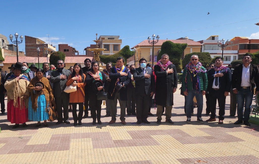 Parlamento Andino propone comité técnico y académico para Universidad Binacional Aimara