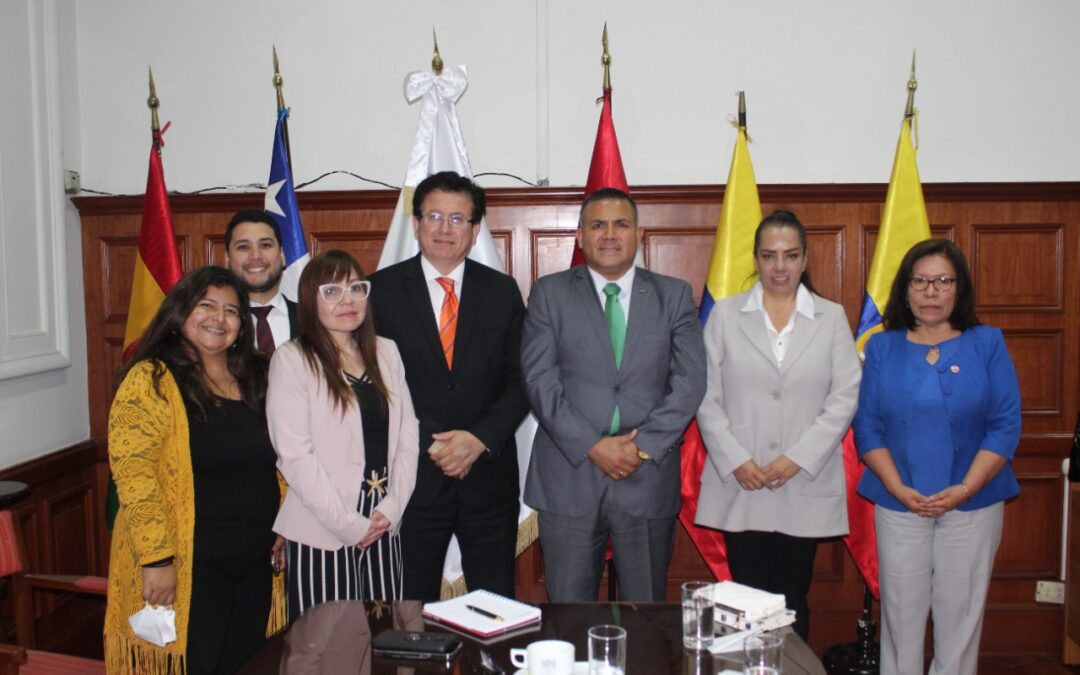 Perú y Chile intercambiarán experiencias en la entrega de alimentos a escolares